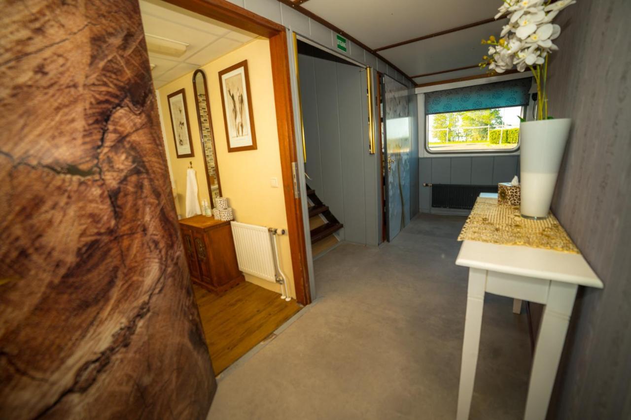 Msk Friesia Bed & Breakfast Earnewald Exterior photo